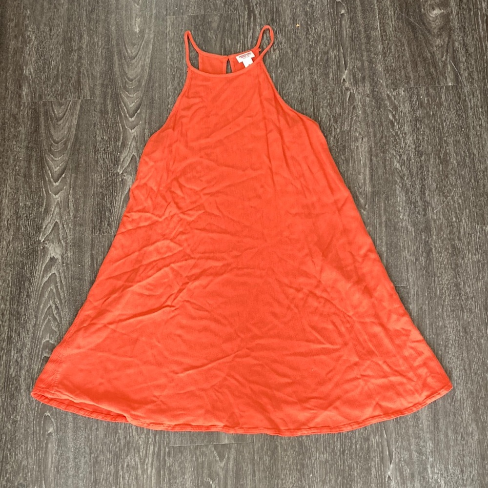 Retro flowy orange dress